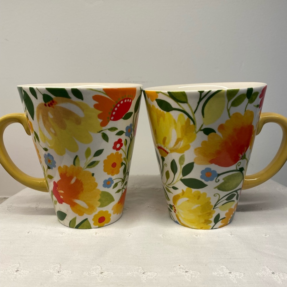 2 Spode Buttercup Faire Corsage “Kim Parker Home” Mugs